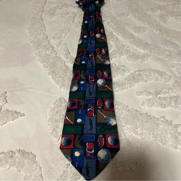 Tie golf enthusiasts is blue white red and green - Picture 1 of 5